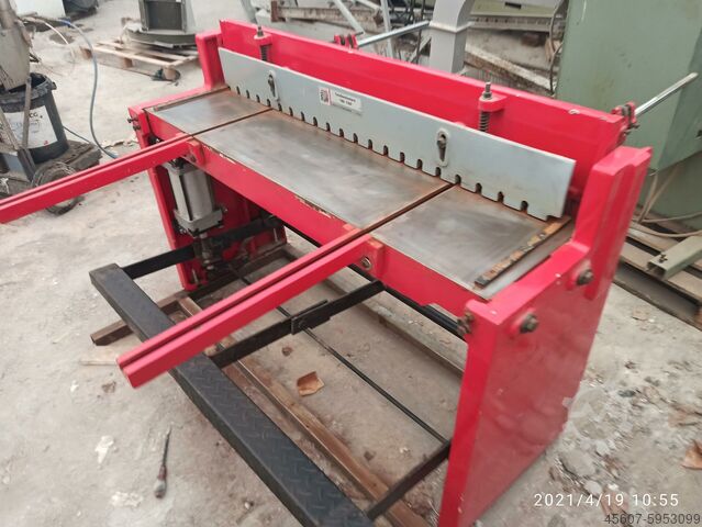 Holzmann TBS 1320 sheet metal shears Nożyce do cięcia blachy Holzmann TBS 132 Nożyce do cięcia blachy Holzmann TBS 132