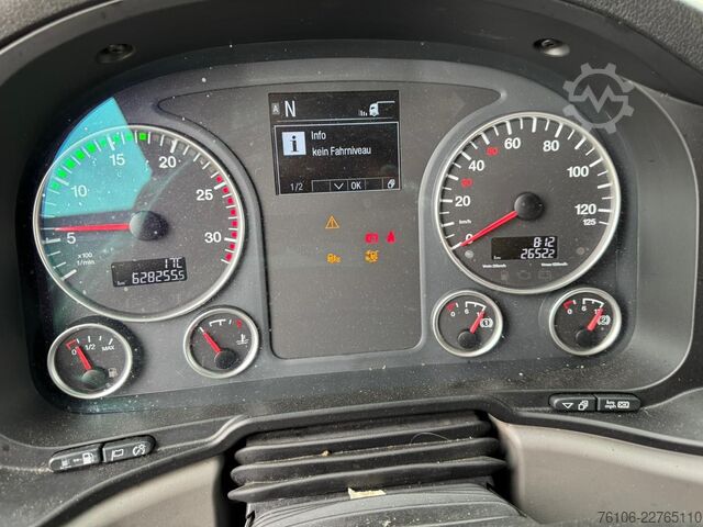 Standard tractor unit MAN TGX 18.460 4x2   Schlafkabine *retarder*