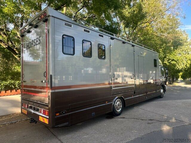 Van DAF CF Roelofsen 6 Pferde Wohnung