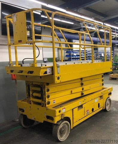Scherenarbeitsbühne Haulotte SB120E - Compact 12