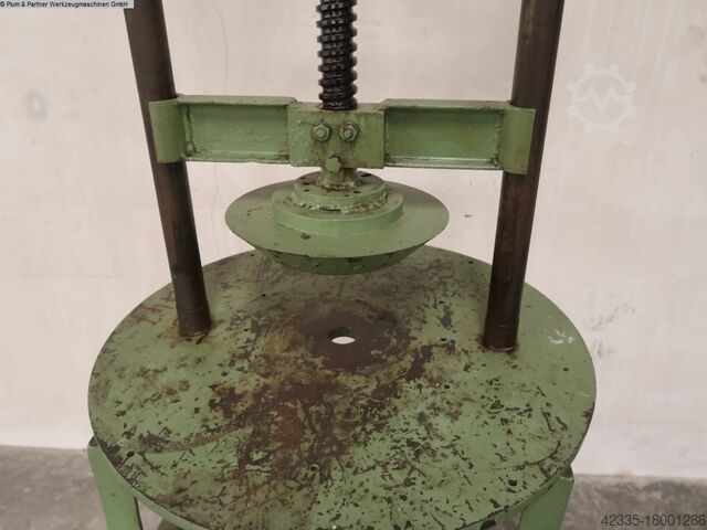 Hand-Operated Fly Press Eigenbau HP