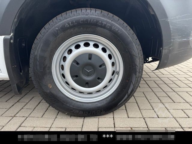 Transporter mit Koffer MERCEDES-BENZ Sprinter 314 Möbel Maxi 4,32 m. 22 m³ No. 316-27