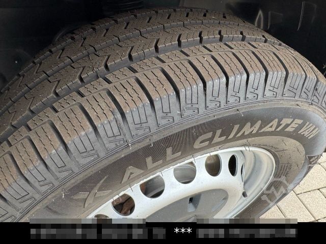 Transporter mit Koffer MERCEDES-BENZ Sprinter 314 Möbel Maxi 4,32 m. 22 m³ No. 316-27