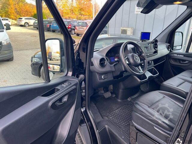 Minibus Mercedes-Benz Sprinter 316 DOKA Autom Sthzg 3.5t AHK Leder LED
