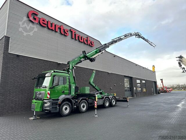 Kranwagen MAN TGS 35.510 8X4H-6 BL + FASSI 545 + JIB + HAAKAR...