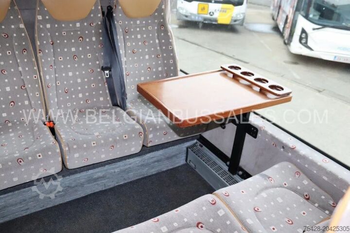 Minibus Mercedes Sprinter / 516 CDI / 7.4m / Euro 5 / Airco