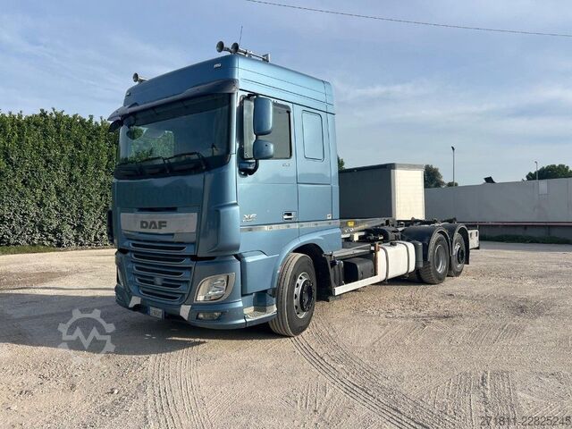 Abrollkipper DAF DAF XF 510 SCARRABILE USATO