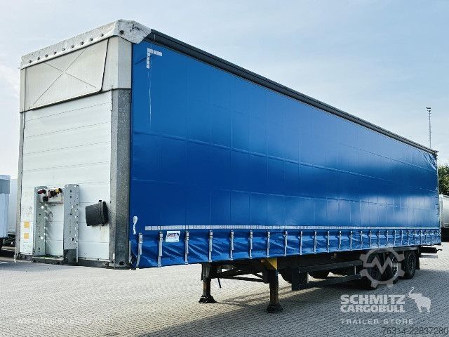 Auflieger mit Pritsche & Plane Schmitz Cargobull Curtainsider Coil Getränke