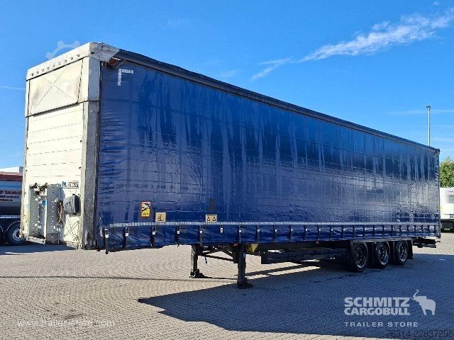 Auflieger mit Pritsche & Plane Schmitz Cargobull Curtainsider Mega Getränke