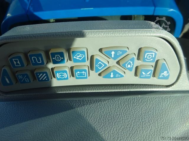 Hofschlepper NEW HOLLAND T 6.190 PC 4x4 Frontlader Klima