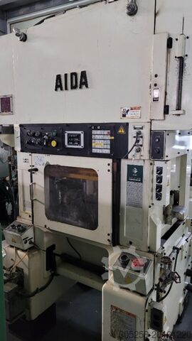 AIDA AXEL-300 (30-Tonnen Hochgeschwindigkeitspresse) AIDA AXEL-300