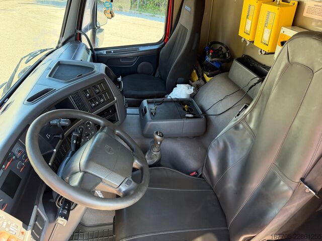 Betonpumpen-LKW Volvo FM460