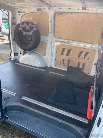 Panel van MERCEDES-BENZ Vito Kasten 109 CDI lang - AHK - 3 Sitze