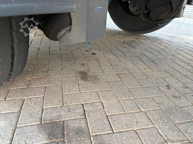 BE-Auflieger Schmitz SKO 18 + STUURAS + LOADLIFT + CARRIER