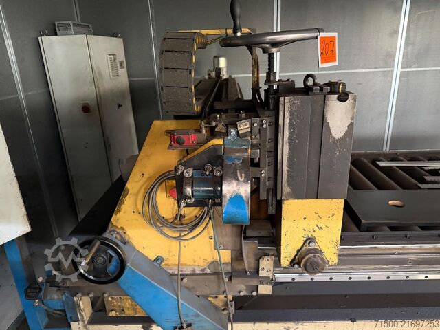 Flex (mit 1 Rollen-Transportbahn)  