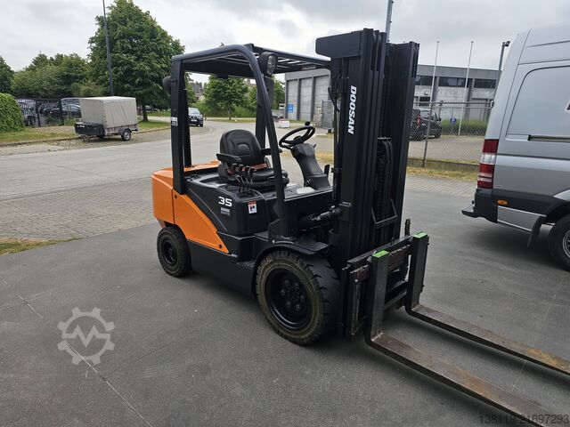 Gabelstapler DOOSAN D35