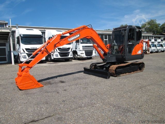 Mini excavator DOOSAN DX60*38 KW*YANMAR MOTOR*