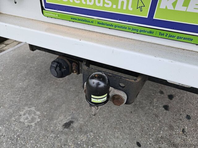 Platform truck with crane OPEL MOVANO 2.3 HIAB 023 ac EURO6