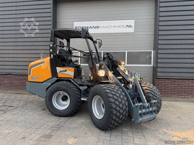 Giant G3500 X-TRA loader NEW GIANT G3500 X-TRA shovel NIEUW