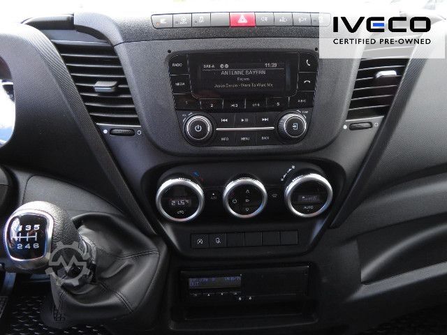 High top van IVECO Daily 35S16V AHK, Klima, PDC, lang + hoch