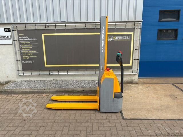 VS-22832 Compact stacker Jungheinrich EMC110 JUNGHEINRICH EMC110