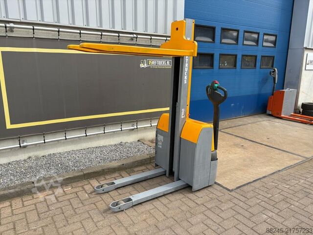 VS-22832 Compact stacker Jungheinrich EMC110 JUNGHEINRICH EMC110
