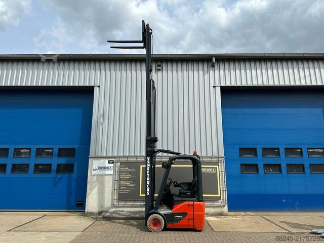 VS-22813 Electric triplex forklift Linde E12 COMPACT LINDE E12