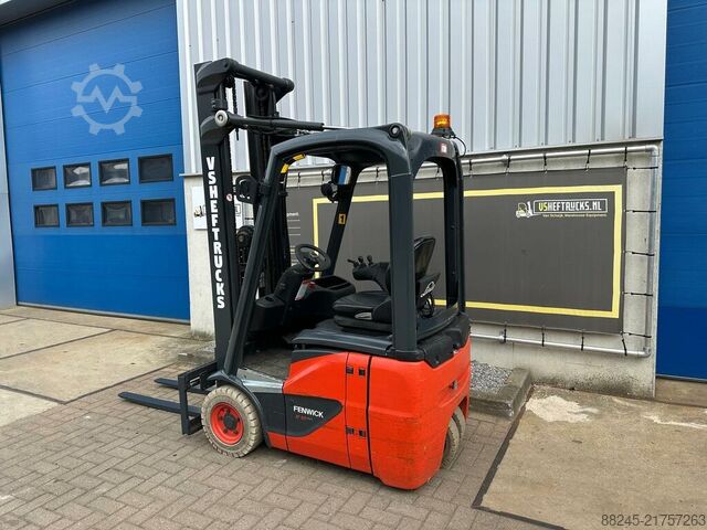 VS-22813 Electric triplex forklift Linde E12 COMPACT LINDE E12