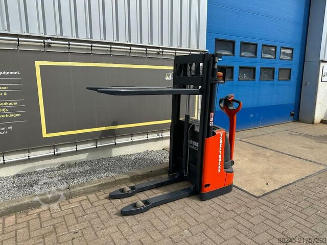 VS-22810 Electric COMPACT stacker Linde L12 LINDE L12