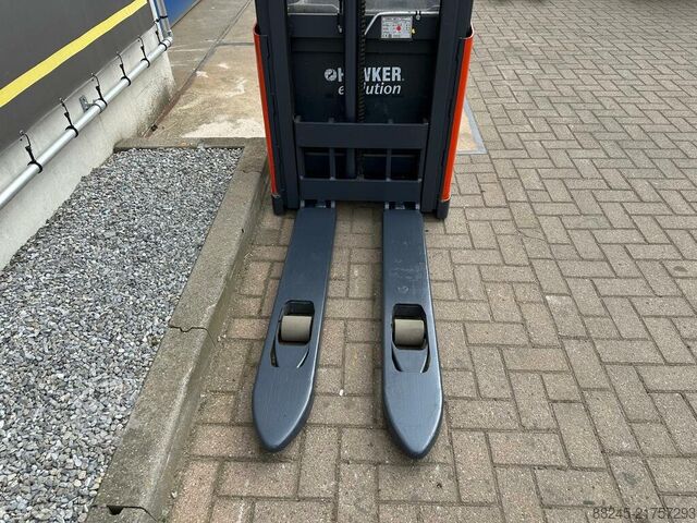 VS-22810 Electric COMPACT stacker Linde L12 LINDE L12