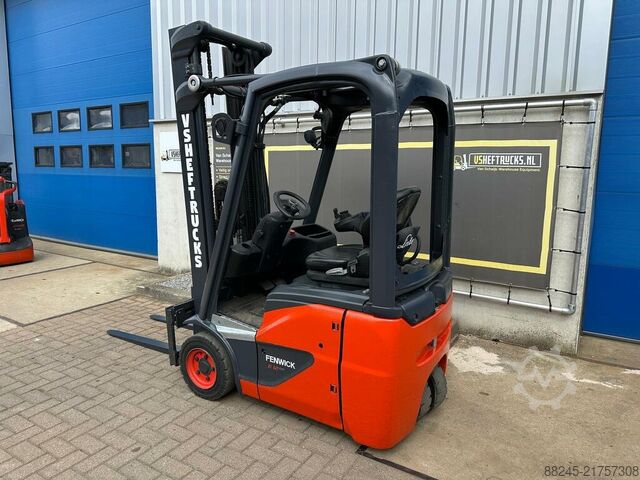 VS-22814 Electric triplex forklift Linde E12 COMPACT LINDE E12