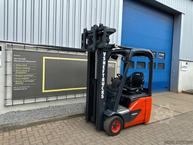 VS-22814 Electric triplex forklift Linde E12 COMPACT LINDE E12