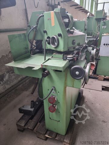TOS BU 16 Cylindrical grinding machine TOS Hostivař BU 16