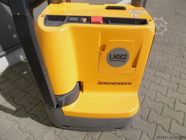Electric pedestrian stacker JUNGHEINRICH EJC 216 ISO 2A 280ZT
