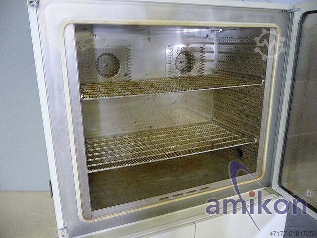 Climate test chamber with humidity control Binder MKFT 720 E3.2 -70°C bis 180°C