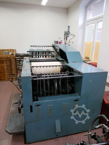 Buchdruckmaschine POLYGRAPH OM II