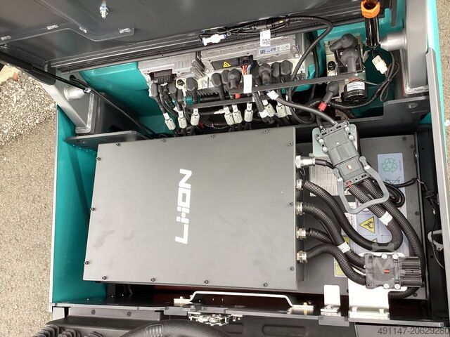 Electric 3-wheel forklift Baoli KBET 18 Li G1