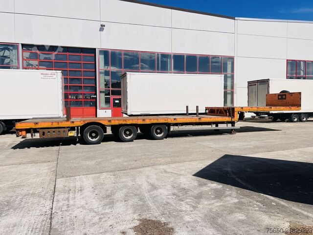 Low loader semitrailer Möslein STO 3 Schwebheim  3 Achs Satteltieflader Plato 45 t GGfür Fertigteile, Baumaschinen oder Container