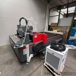 Laserschneidmaschine Raycus LX3015C