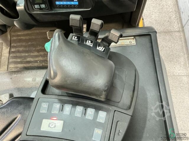 Forklift Jungheinrich EFG 320