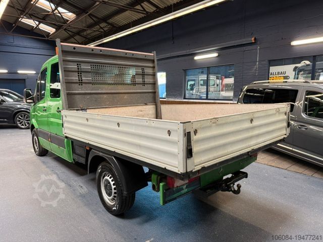 Pick-up van MERCEDES-BENZ Sprinter 209 DoKa Pritsche AHK 108TKM TÜV NEU!