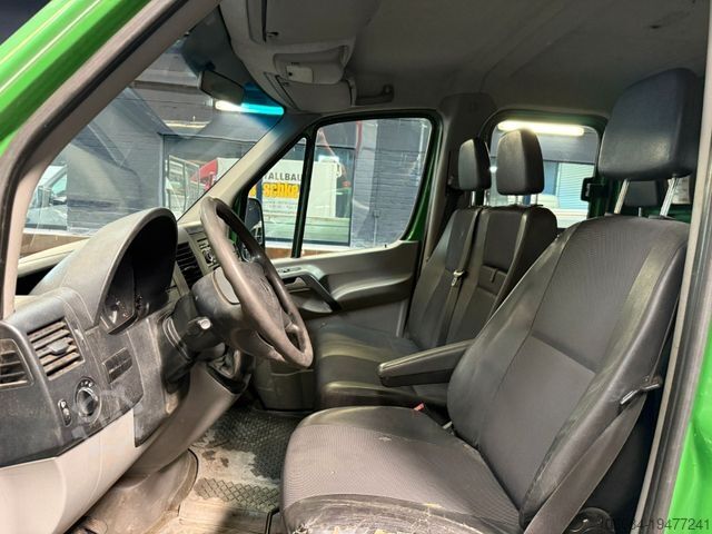 Pick-up van MERCEDES-BENZ Sprinter 209 DoKa Pritsche AHK 108TKM TÜV NEU!