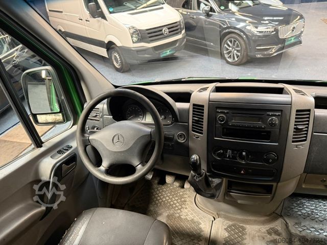 Pick-up van MERCEDES-BENZ Sprinter 209 DoKa Pritsche AHK 108TKM TÜV NEU!