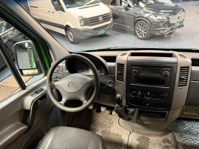 Curtain sider van MERCEDES-BENZ Sprinter 209 DoKa Pritsche AHK 108TKM TÜV NEU!