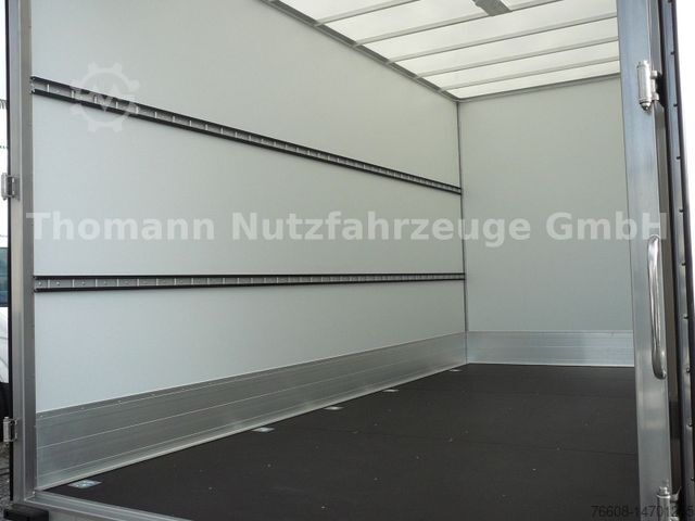 Box van RENAULT Master RED Koffer Türen Premium Aktivsitz