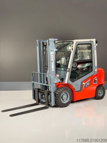 Diesel front loader Heli CPCD25 - Garantie 2 Jahre - KUBOTA Motor