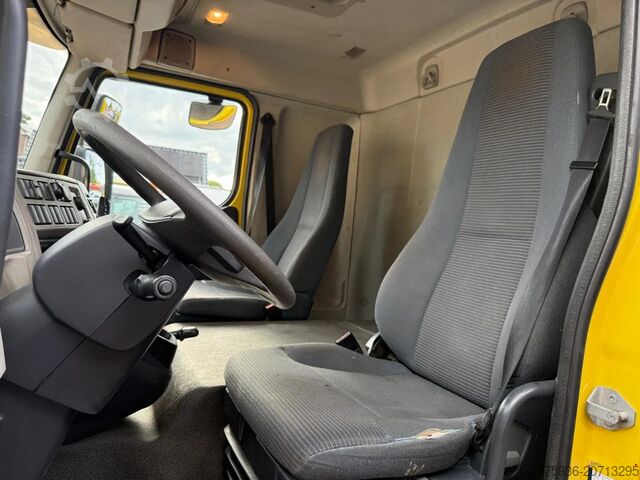 Koffer Volvo FL 12.240 STAND Airco 2x bed Douche Heater