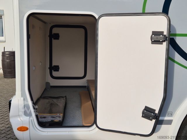 Semi-integrated camper CHAUSSON 627 Titanium Line *MJ26*Arctic*Hubbett*Navi*ACC