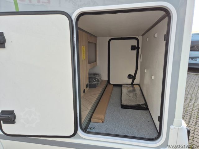 Semi-integrated camper CHAUSSON 627 Titanium Line *MJ26*Arctic*Hubbett*Navi*ACC