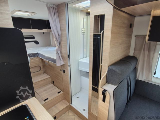 Semi-integrated camper CHAUSSON 627 Titanium Line *MJ26*Arctic*Hubbett*Navi*ACC